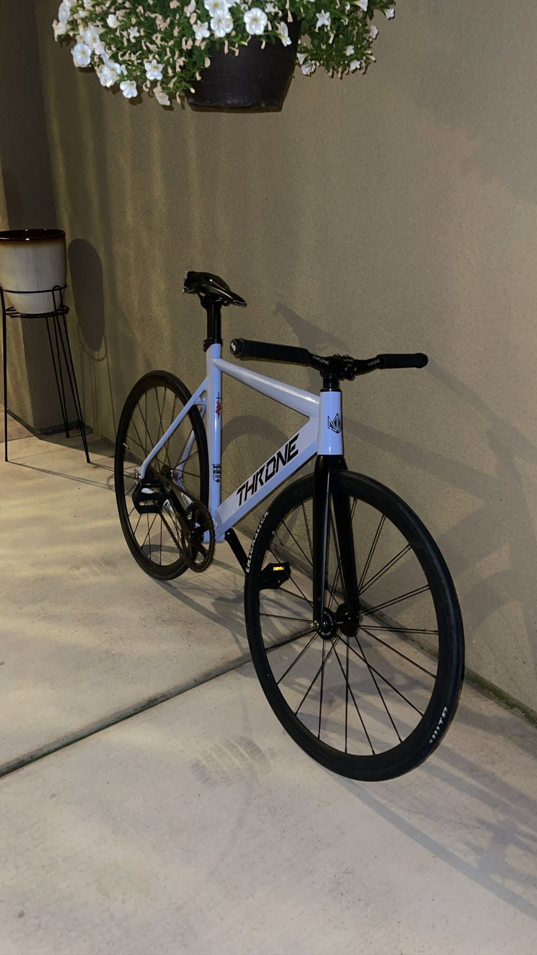 Throne fixie online for sale