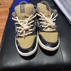 Travis Scott Bandana Dunks
