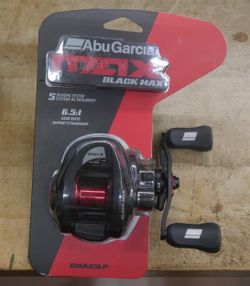 Abu Garcia Max Black Max BMAX5LP - 5 Bearing System 6.5:1 Ratio Fishing Reel. f(contact info removed)8.