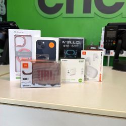 Apple iPhone 13 Bundle 