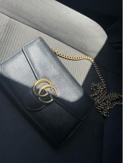 Gucci womems purse