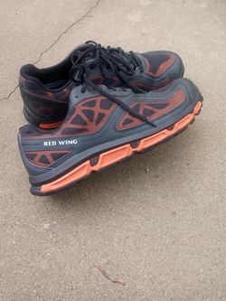 New red wings steel toe size 10
