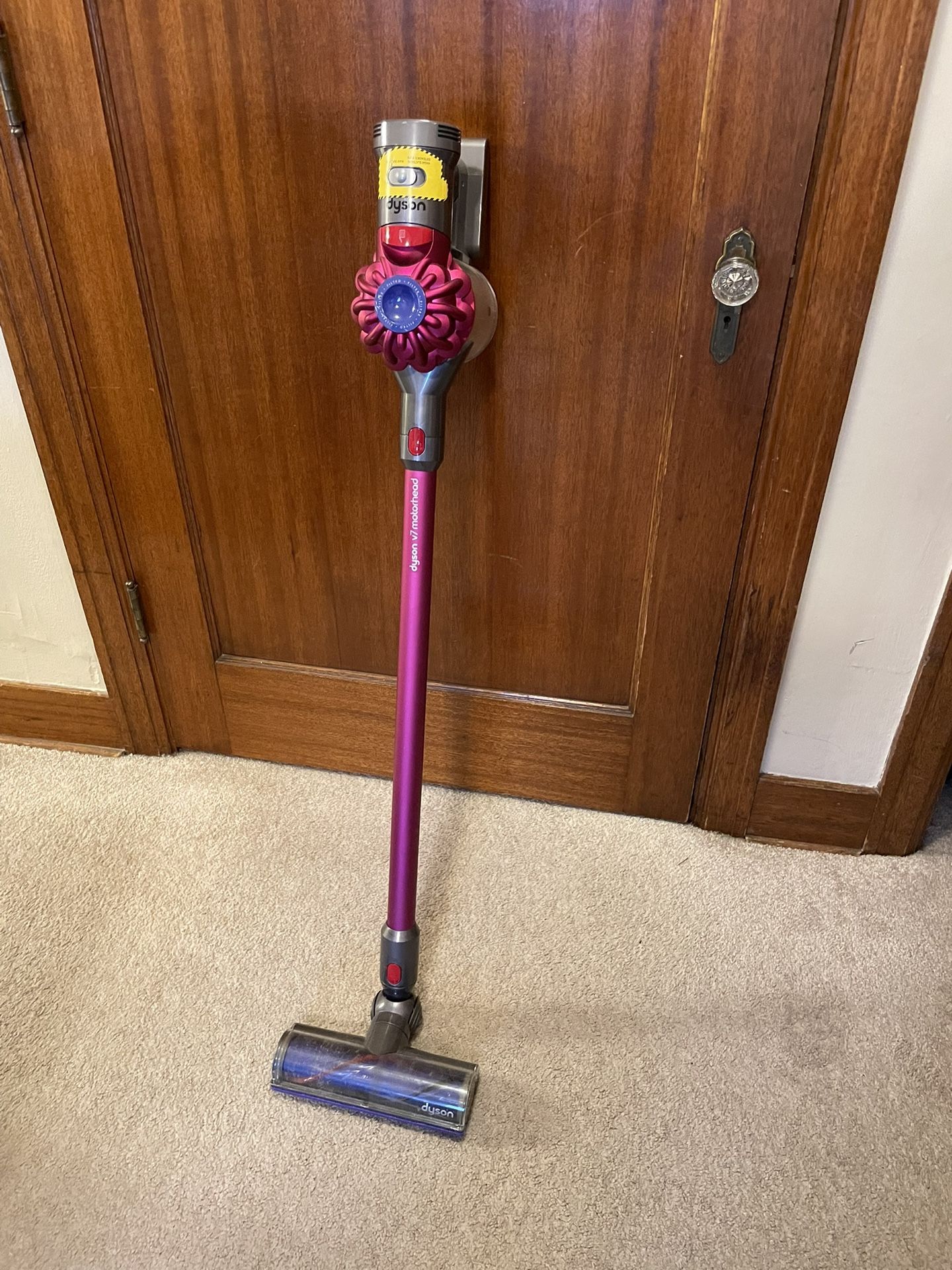 Dyson V7 Cordless Vacuum