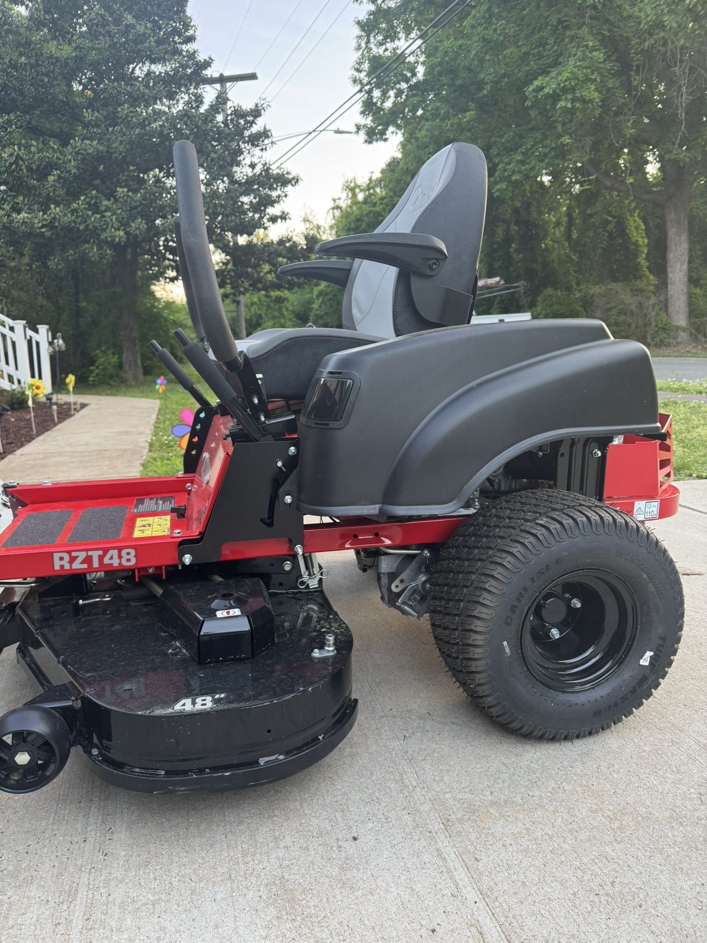 Brand New RED MAX ZTR Zero Turn