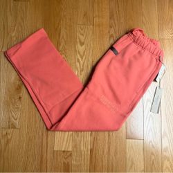 Fear of god Essentials Relaxed Sweatpants ‘Coral’