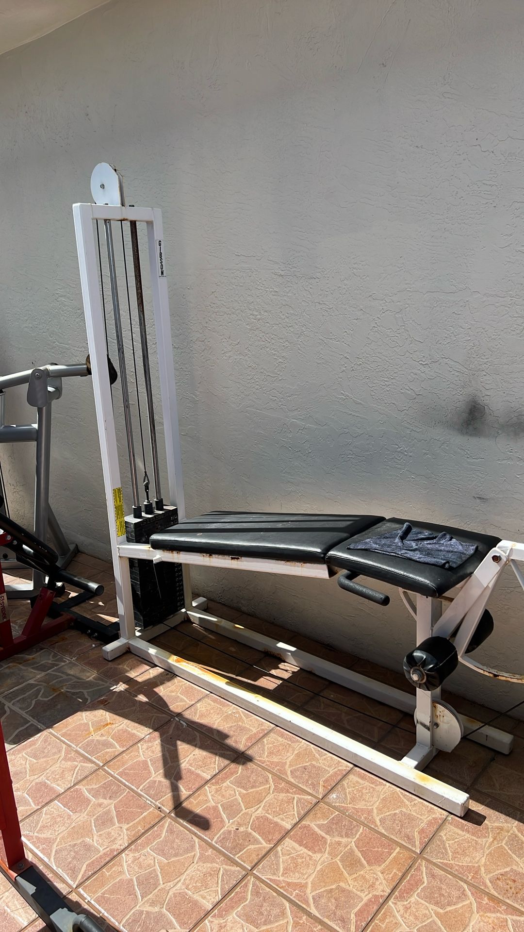 Leg Machine