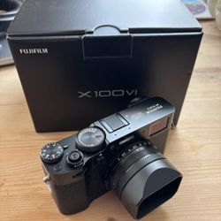 Fujifilm X100vi Black With Square Hood