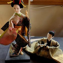 Japaness Dolls