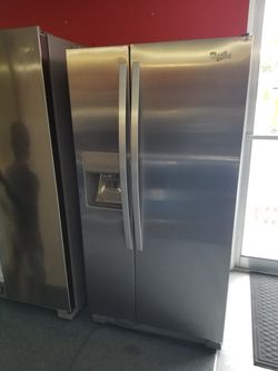 New scratch and dent Whirlpool 22cu.ft side by side fridge stainless steel 1 Year warranty
