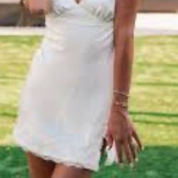 Women Summer Dress. S. White. 