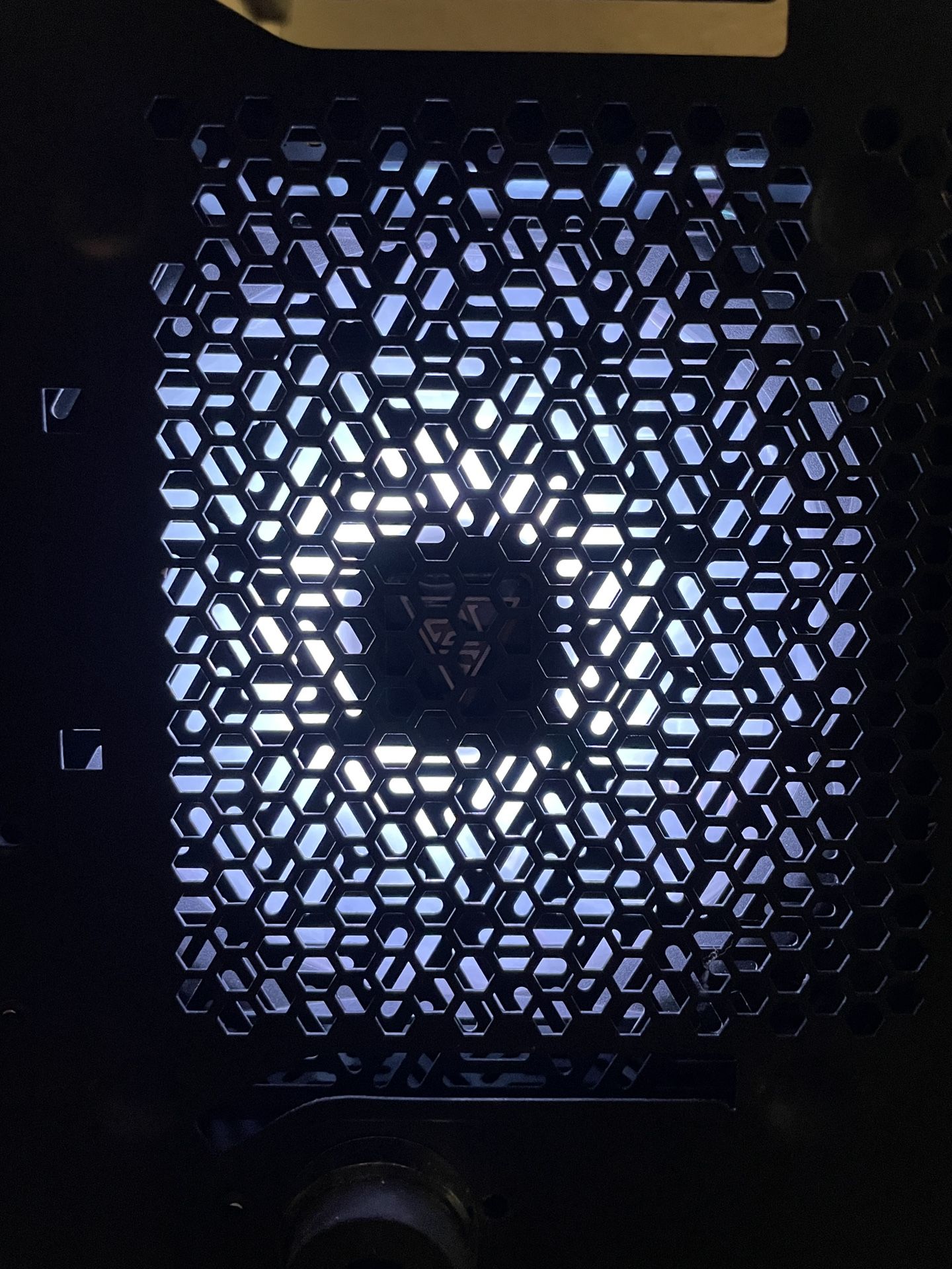 600W 80+ Bronze RGB ATX PSU