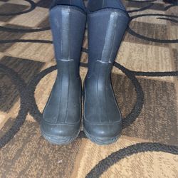Kids Size 1 Boots