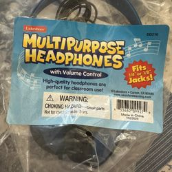 30 Pair Of Lakeshore Headphones