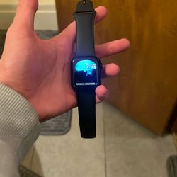 Apple Watch With Charger