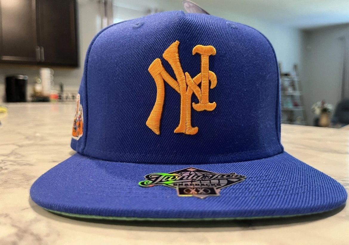 🔥 Twnty Two New York Yankees x Mets Coming To America Movie Themed SnapBack🔥