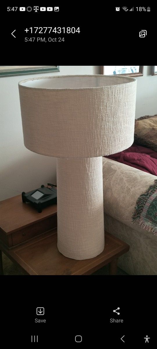 2 Matching Lamps