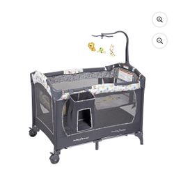 Overall dimensions: 39.76"L x 27.96"W x 27.96"H