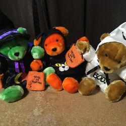 Lot Of Three Dandee Halloween Bear Plush Ghost Which And Black Cat Holding Trick Or Treat Bag