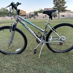 Mountain Bike 