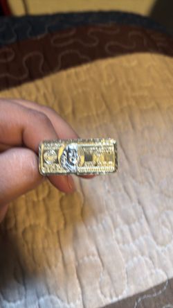 Two finger gold ring