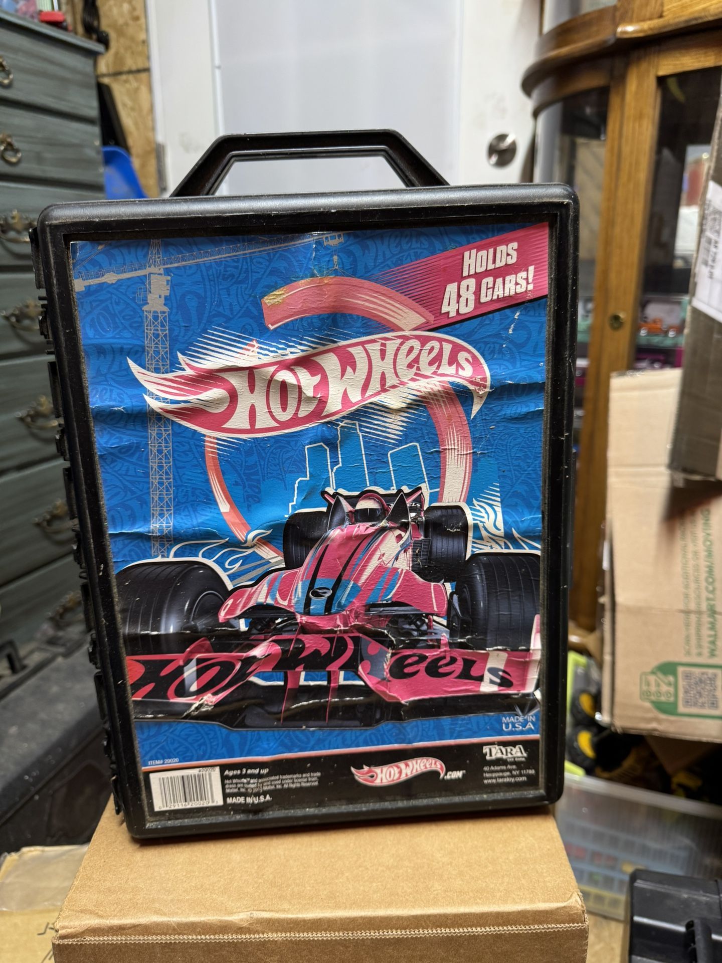 Hotwheels Case With 50 Cars $25