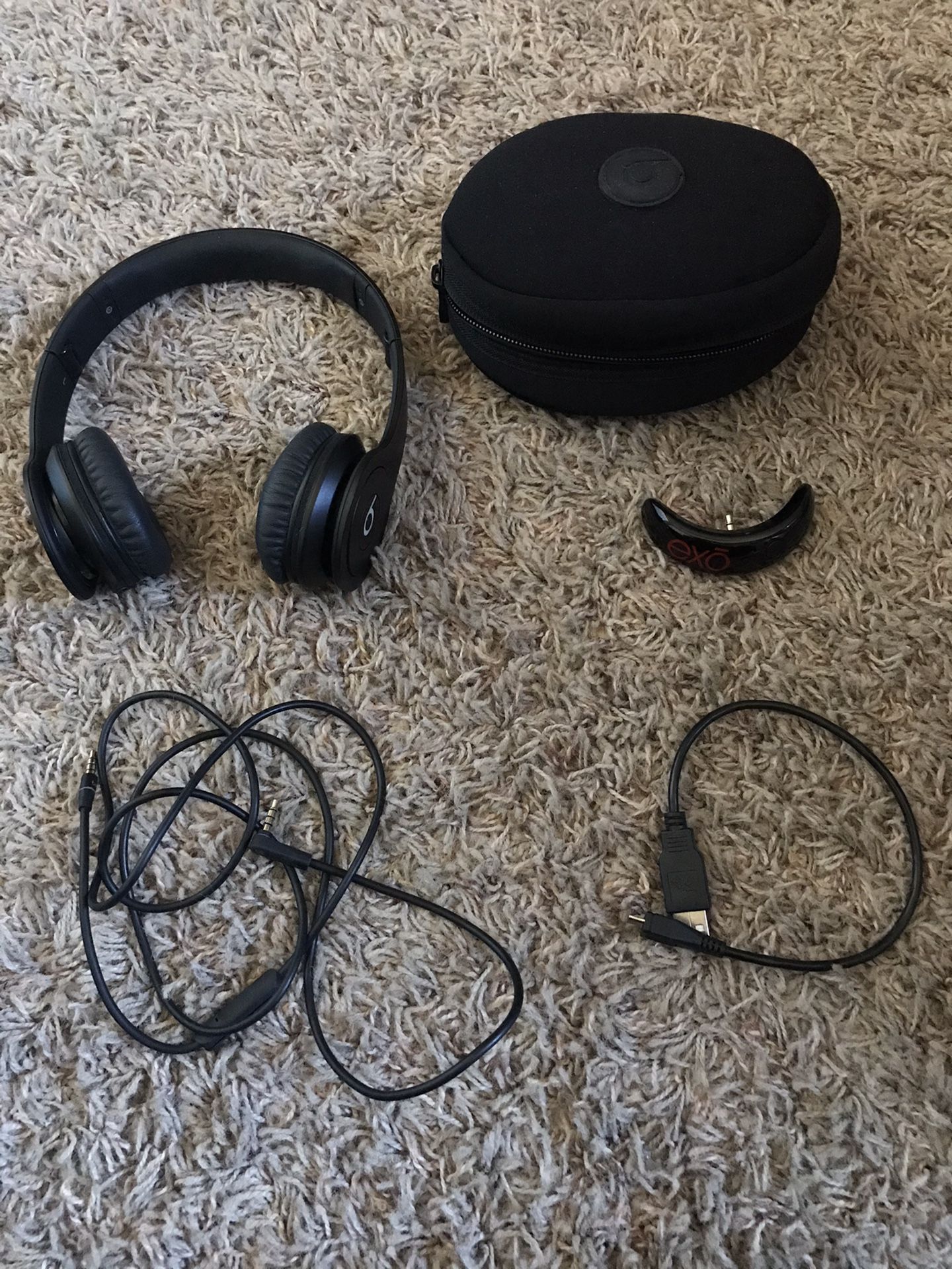Beats solo hd with wireless Bluetooth adapter