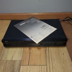 Yamaha TX-492 Natural Sound AM/FM Stereo Tuner - Black