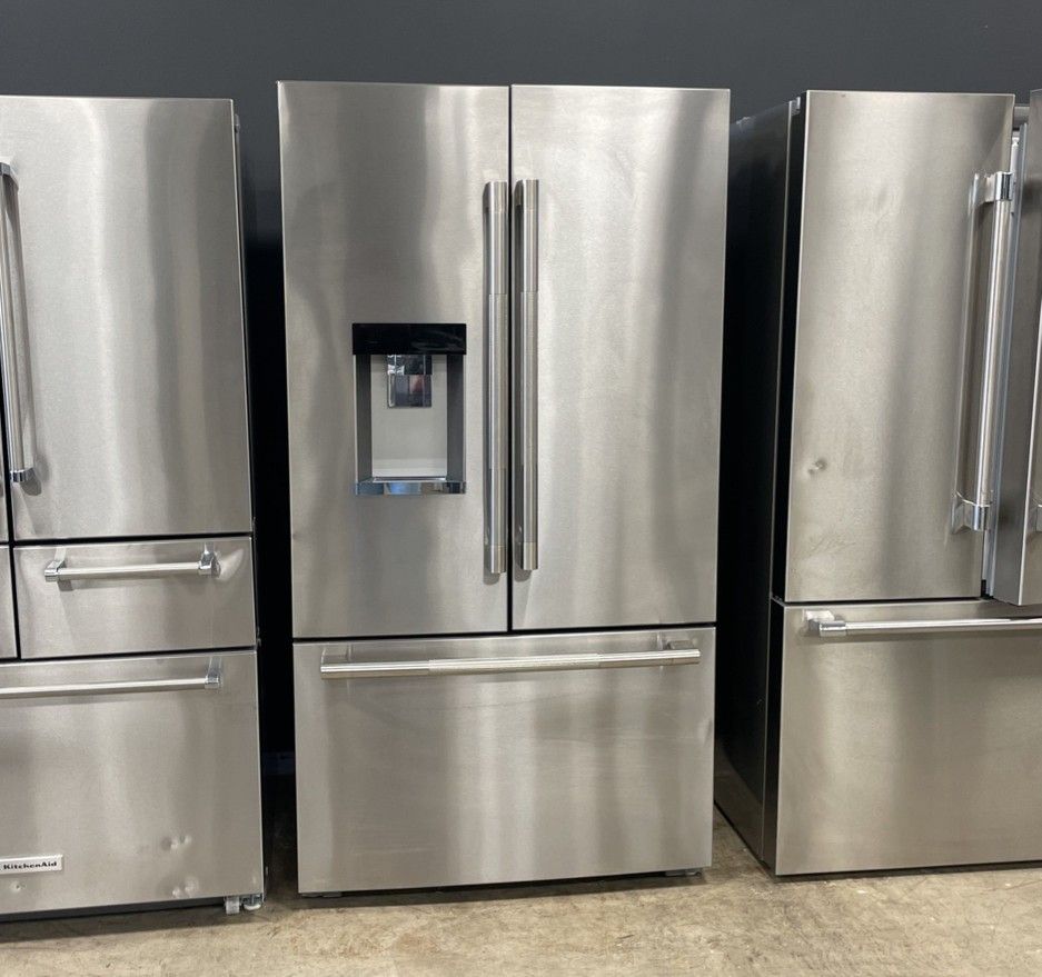 Jenn air counter depth refrigerator $$ Holiday $$ 64