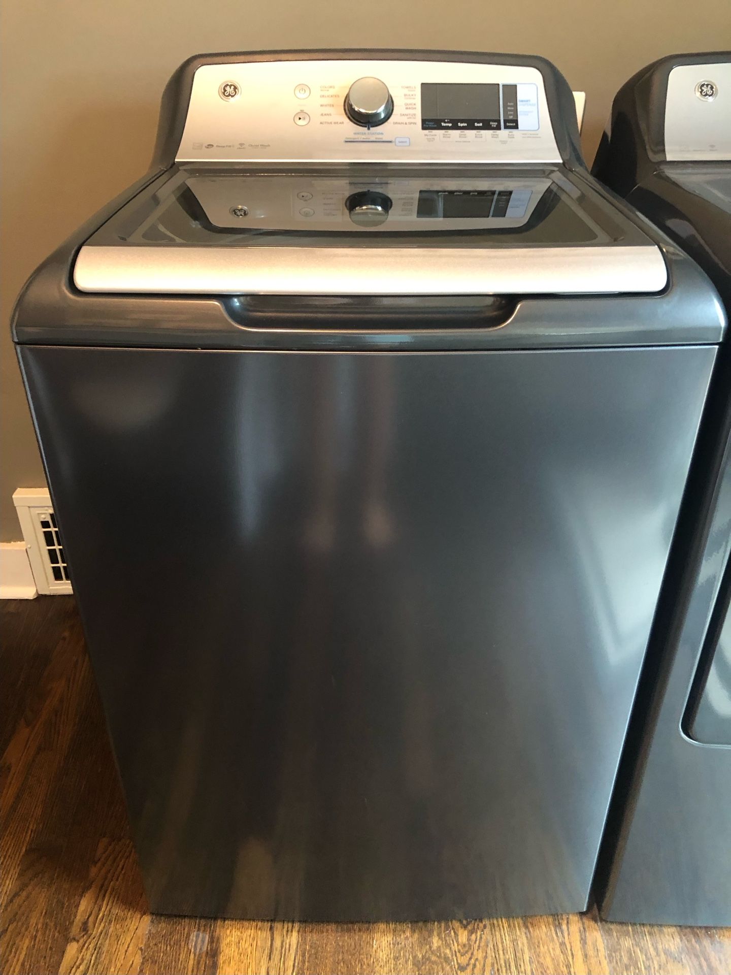 GE 5 cu Smart Washer Top loading for Sale in Kansas City, MO - OfferUp