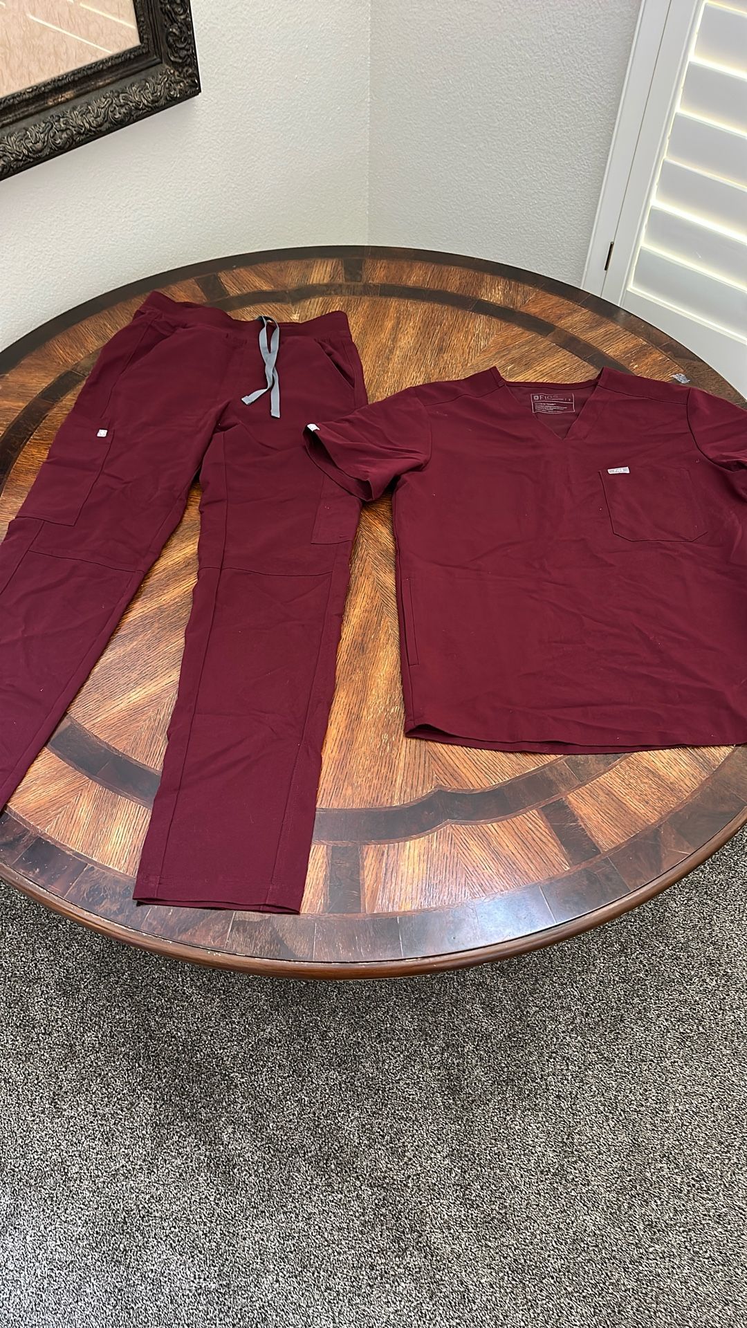 Mens Fig Scrub Top + Pants Burgundy