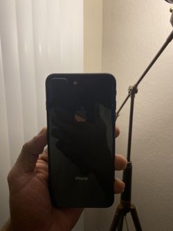 iPhone 8+ Unlocked