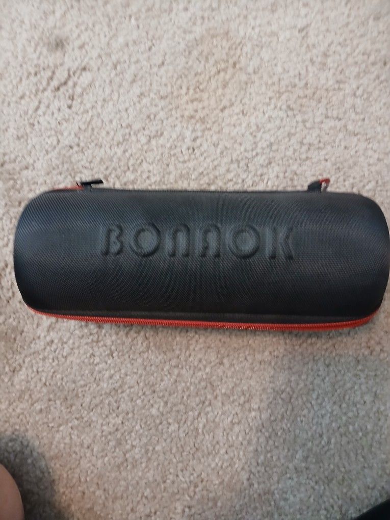 Bannon Microphone