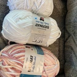 Bernat Baby Blanket Yarn
