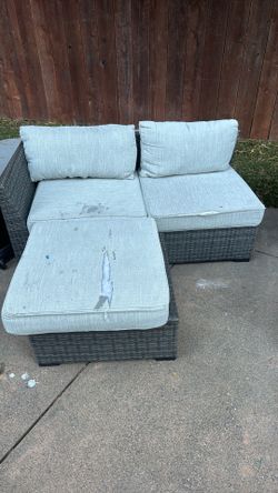 Free Outdoor sectional