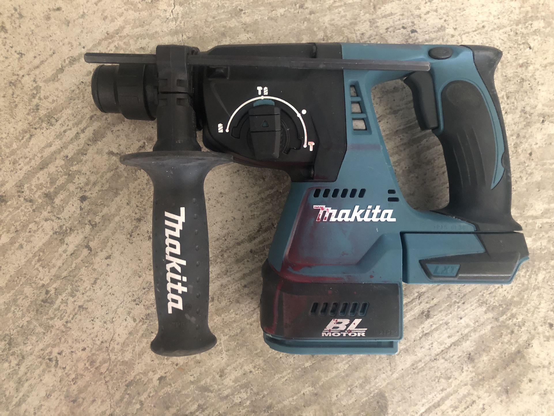 Makita Brushless Rotary Hammer