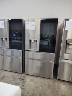 LG 29 cu. Ft Smart Insta view Door-in-Door Standard -Depth Max 4-Door French Door Refrigerator with MyColor and Craft Ice