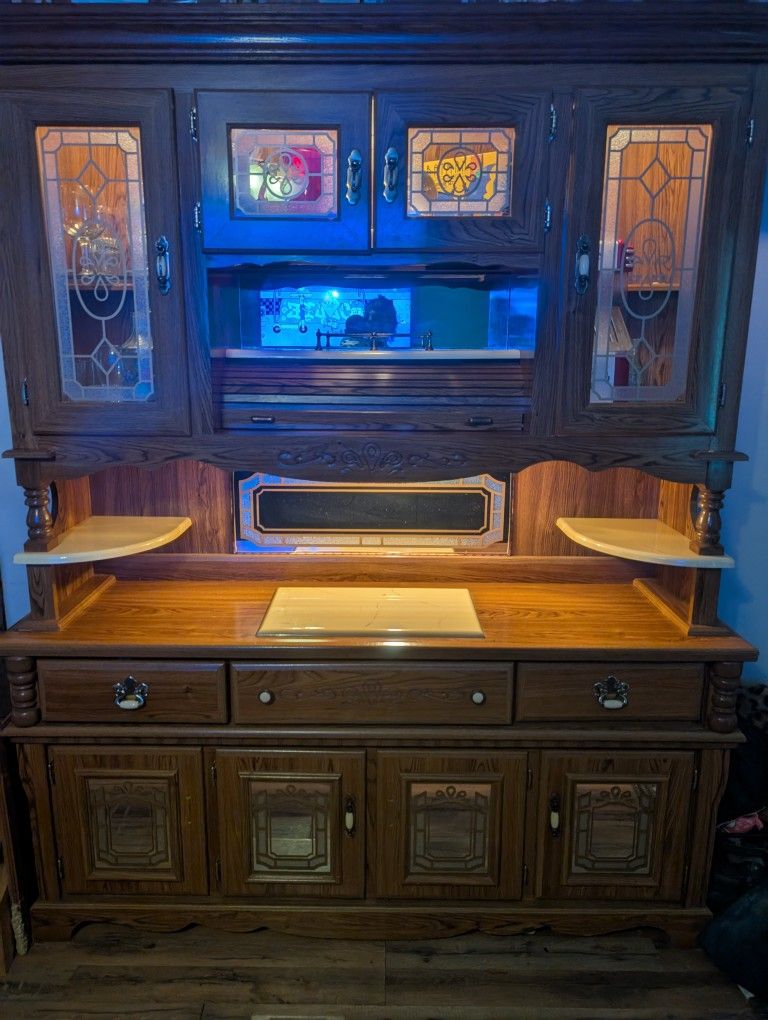 China Cabinet With Lights