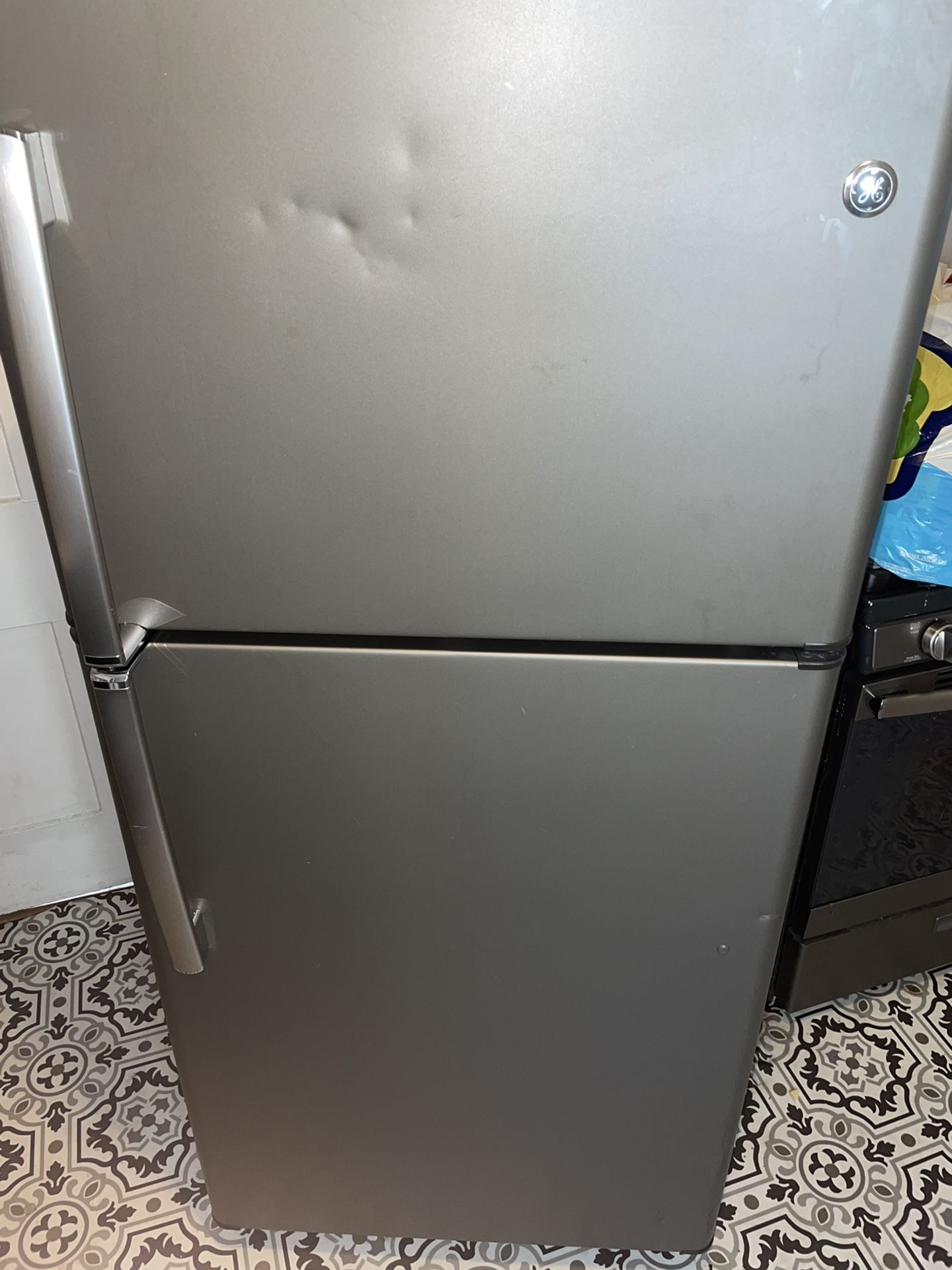 Refrigerator