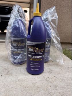 Royal Purple Synchromax 3 Quarts sealed