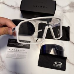Oakley Sutro White (BEST OFFER)