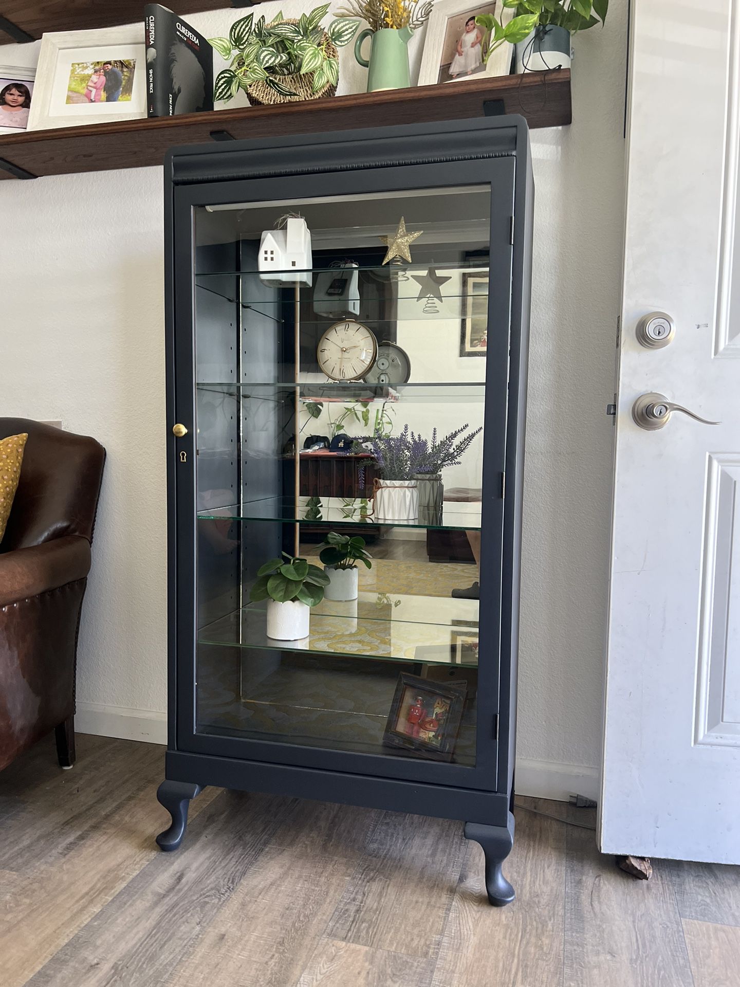 Vintage Curio Cabinet Display Case with Glass shelves
