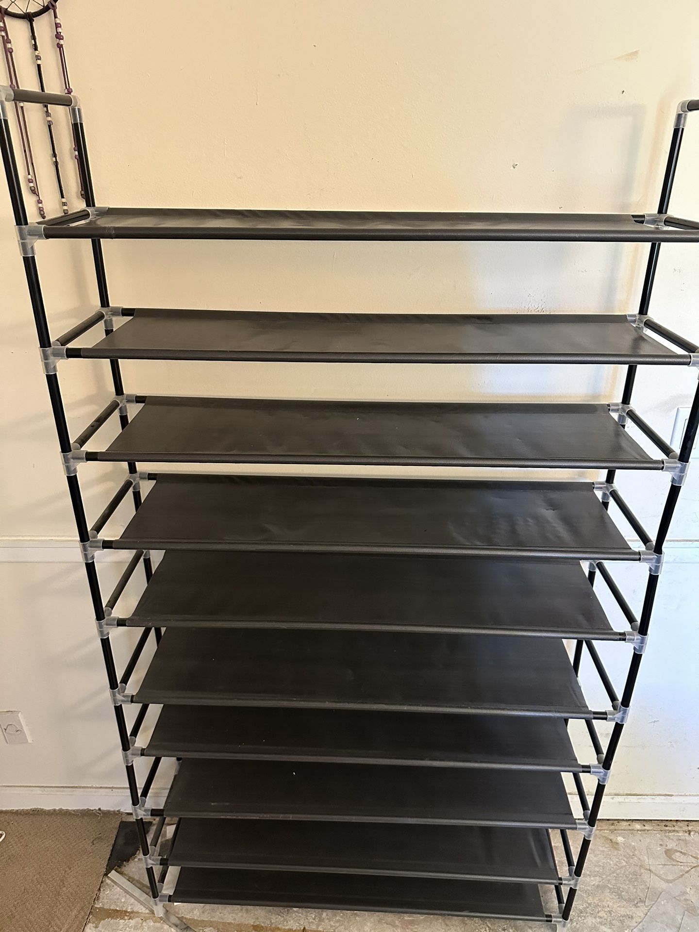 Shoe rack
