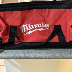 Milwaukee 24” Deep Tool Bag With Shoulder Strap
