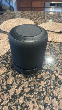 Amazon alexa speaker