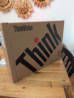 Lenovo ThinkVision monitor 22 inch