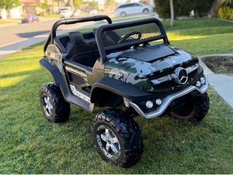 Kids Battery Powered Mercedes-Benz Ride On W/Remote