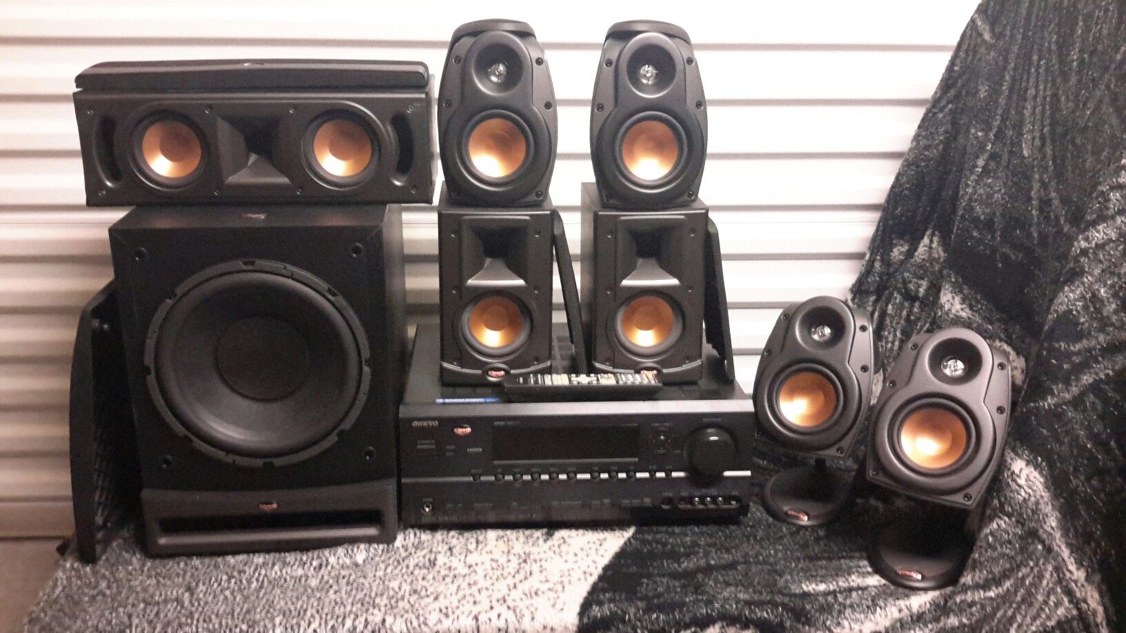 7.1 Klipsch surround w/Onkyo Receiver (satellites sold) bass left, right and dbl center still available with all wiring included