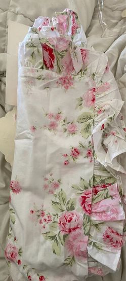 Rachel ashwell shabby chic pillow sham. Brand new