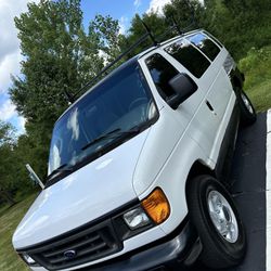 2006 Ford E-350