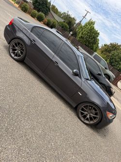 2006 BMW 325i
